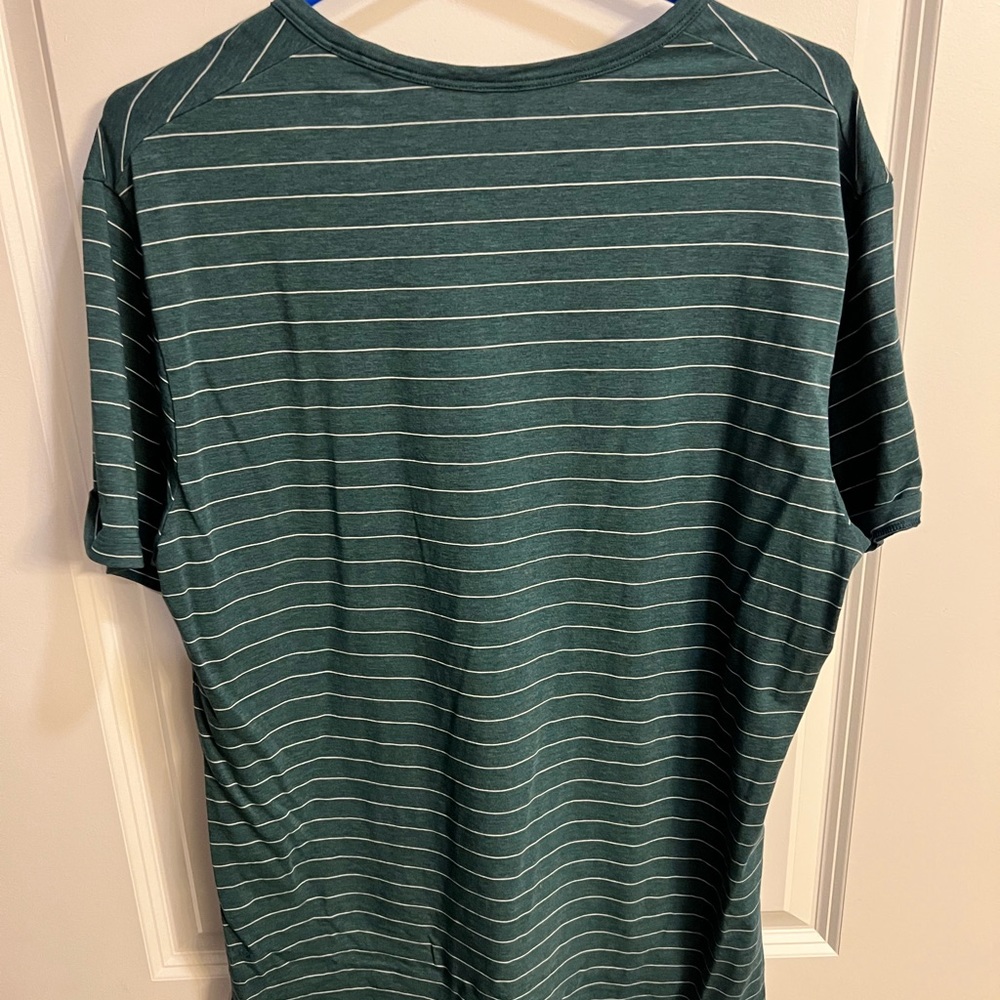 NEW LULULEMON SHIRT - Picture 3 of 3